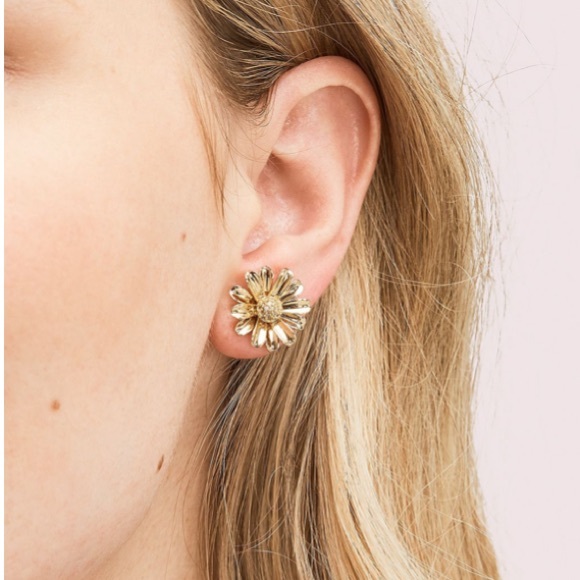 NWT Kate Spade Bloom Daisy Stud CZ Earrings - Picture 6 of 8